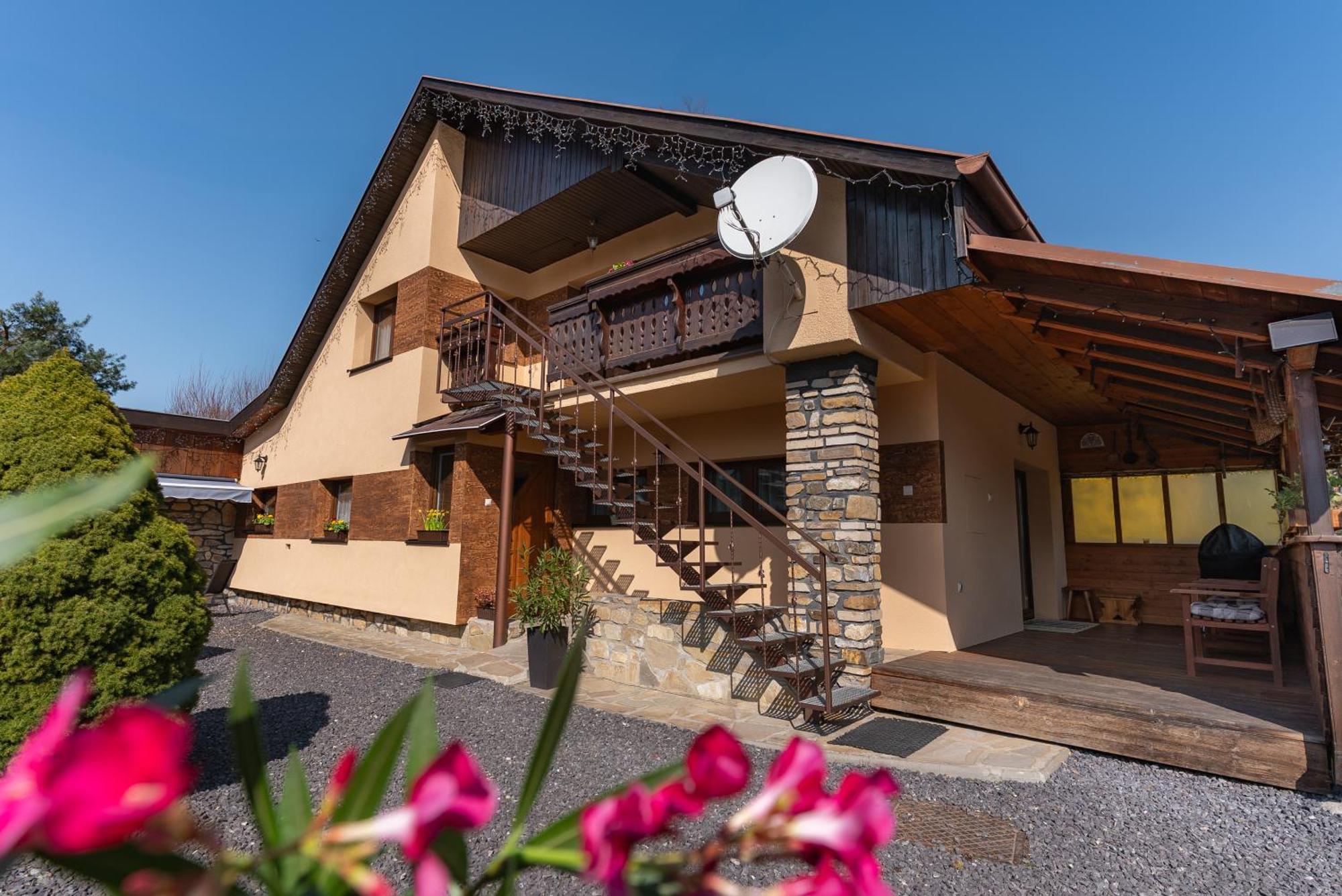 Privat Prima Hotel Liptovský Ján Exterior foto